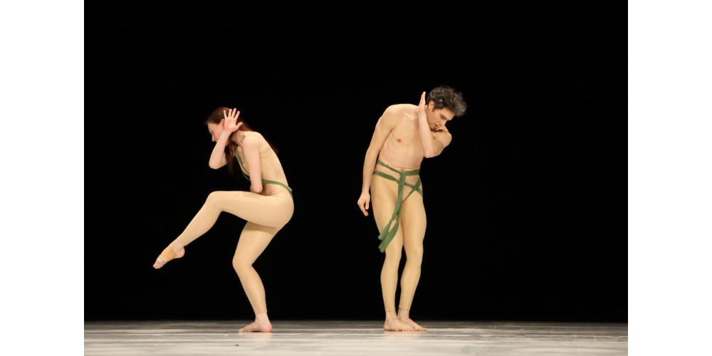 Dreiteiliger Abend am Bayerischen Staatsballett: José Limóns „The Exiles“