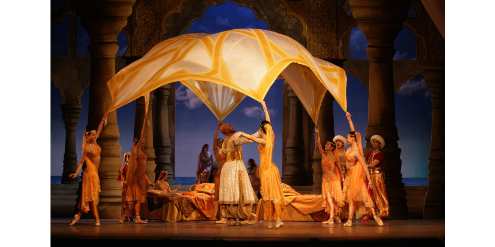 „Le Corsaire“: Ensemble