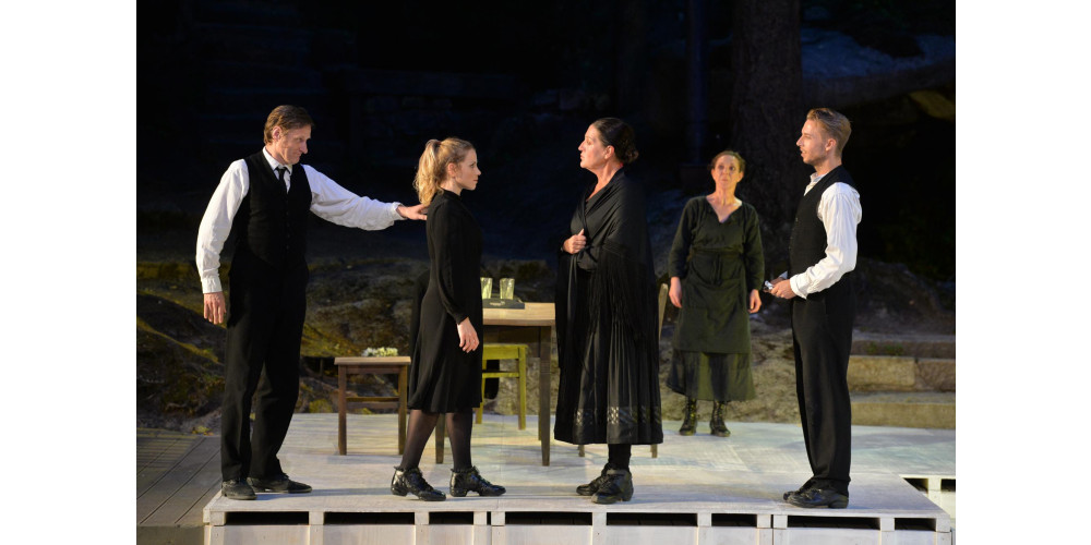 „Bluthochzeit“ von Eva-Maria Lerchenberg-Thöny