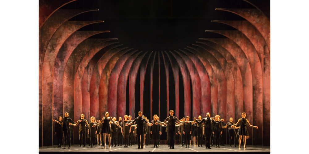 Monteros „Monade“ am Staatstheater Nürnberg. Tanz: Ensemble