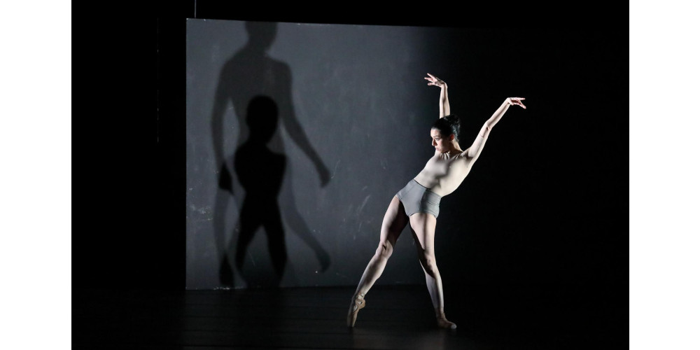 Portrait Wayne McGregor (Kairos). Tanz: Ivy Amista