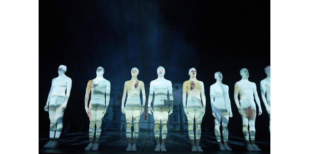 „Beat the Meat“ von Nobel Lakaev und Joel Distefano