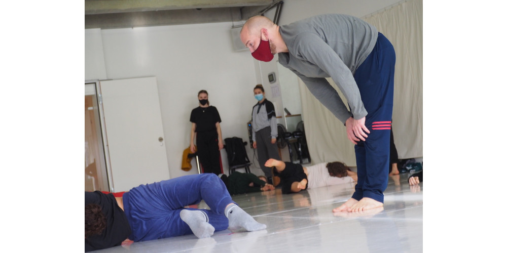 Live-Unterricht aus dem Studio der Iwanson im November 2020 (Gastdozent Hannes Langolf aus London)