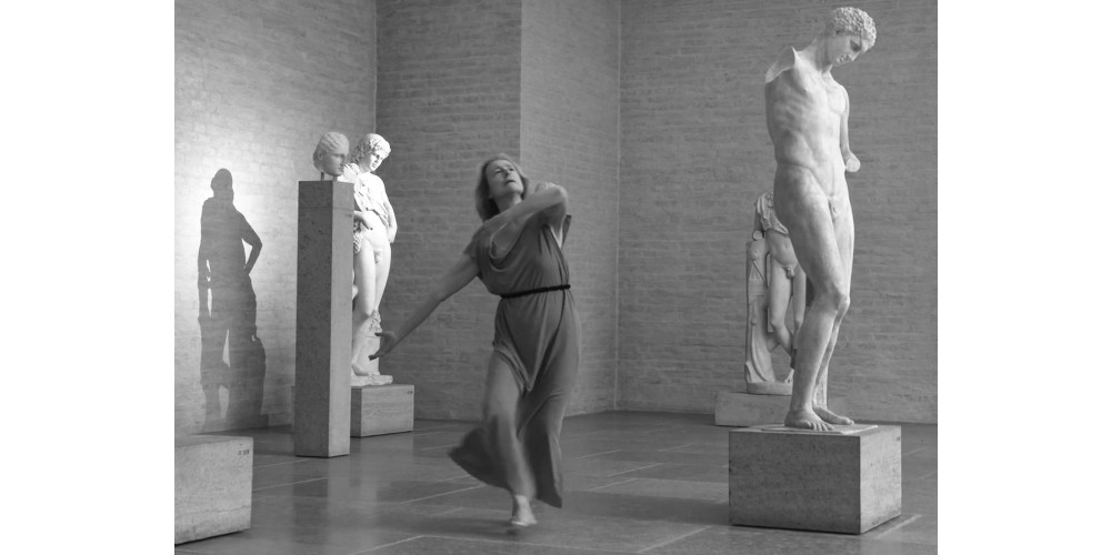 »Isadora Duncan - MOMENT MUSICAL« | München 2021, 2 Min. | Tanz, Interpretation: Elisabeth Schwartz | Filmische Dokumentation: Benedict Mirow