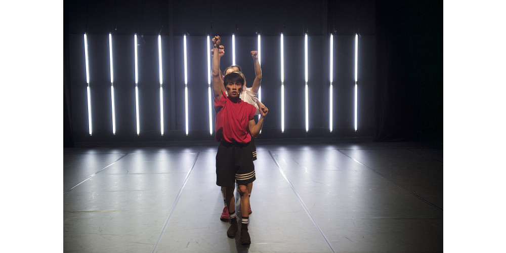 „Radical Cheerleading“ von Zufit Simon. Tanz: Cary Shiu