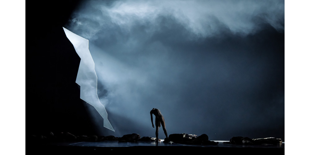 Ballettabend „Duato / Skeels / Eyal“: „Chasm“ von Andrew Skeels. Tanz: Ensemble Bayerisches Staatsballett