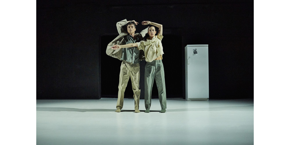 DANCE LAB 2.0: „14,5 Stunden“ von Vincent Wodrich, Tanz: Leander Veizi und Fátima López García