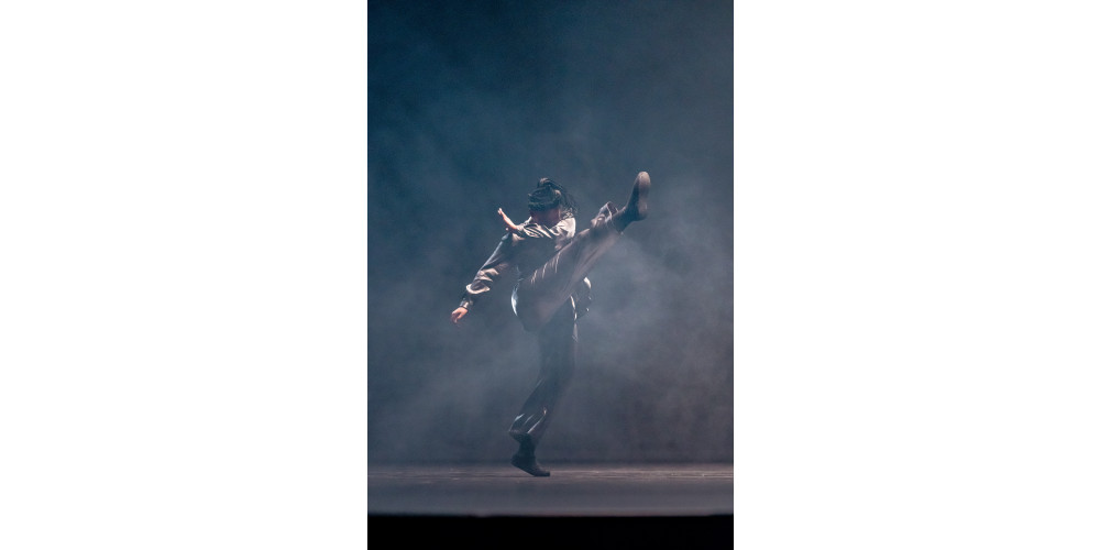 „ÉPIQUE ! (FOR YIKAKOU)“ von Nadia Beugré, Tanz: Nadia Beugré und Charlotte Dali