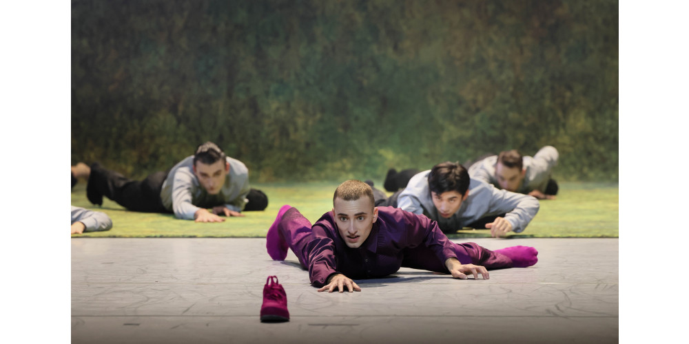 „Aschenbrödel“ von Karl Afred Schreiner, Tanz: Ethan Ribeiro (Prinz) und Micaela Romano Serrano (Aschenbrödel) / Staatstheater am Gärtnerplatz