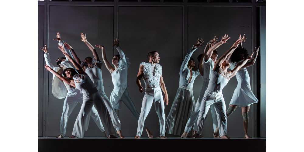 „Sacre - Ein Rausch“ von Wagner Moreira, Tanz: Ensemble Theater Regensburg